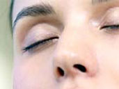fermez les yeux