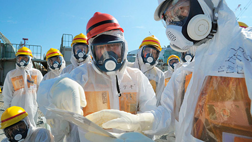 Tsunami + accident nucléaire au Japon